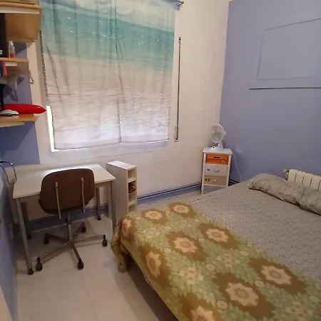 Azul Con Cama Doble Disponible En فندق مبيت وإفطار برشلونة